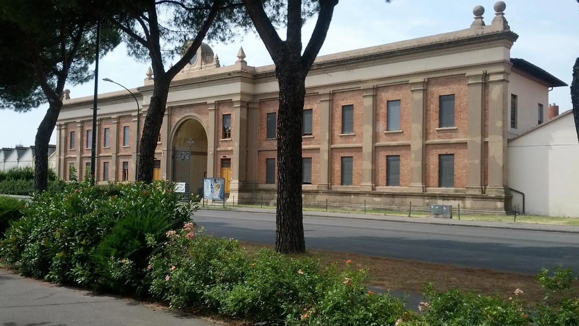Apartments Calamai By The River Srl Prato