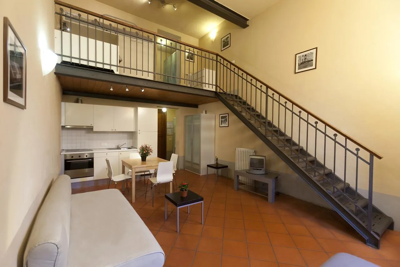 Apartments Calamai By The River Srl Prato  Itálie